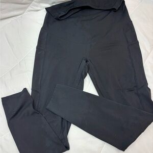 Black High-Waisted Maternity Leggings- poshdivah size Medium